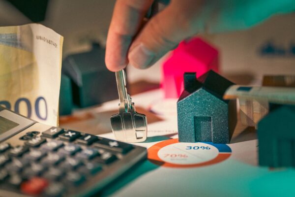 Home Loan EMI Options: What’s the Best Choice for You?